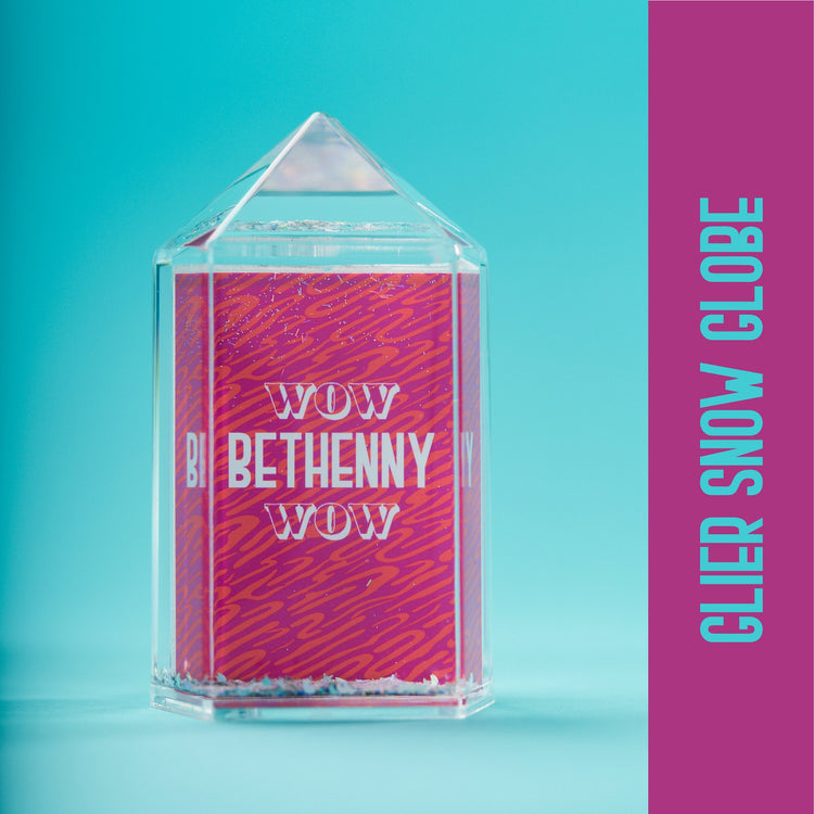 Wow Bethenny Wow Snow Globe